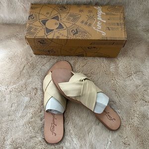 Free People Women’s Rio Vista Slide Sandal Brand New w/ Box Cream Size EU 41